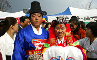 中国同胞赴韩容易 韩国跨国婚姻减少