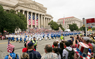 组图：2015美国首都华盛顿独立日大游行