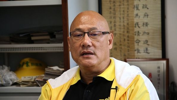 人民力量立法会议员陈伟业支持控告及举报江泽民,认为这是追究迫害罪行的一个好的开始。(潘在殊/大纪元) 人民力量立法会议员陈伟业支持控告及举报江泽民,认为这是追究迫害罪行的一个好的开始。(潘在殊/大纪元)