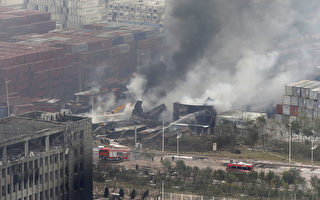 外媒：天津爆炸发生在消防员浇水灭火后