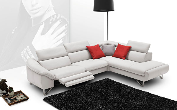 L型多段式调整沙发，可按照个人需求调整多种角度。（Mscape提供）