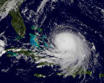 热带风暴华金增强为飓风 进逼巴哈马