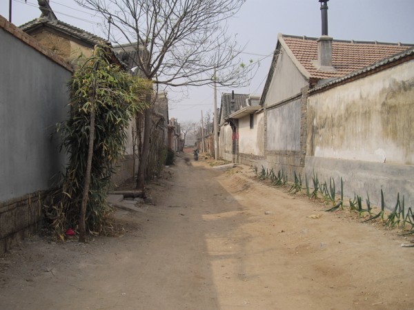 仲家居住地外景。(作者提供) 仲家居住地外景。(作者提供)