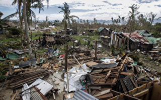 组图：巨爵台风袭菲律宾  洪水泛滥酿54死