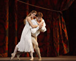 多伦多上演芭蕾舞剧《罗密欧与朱丽叶》