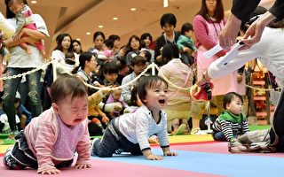超可愛 日本601寶寶比賽爬行 破吉尼斯紀錄