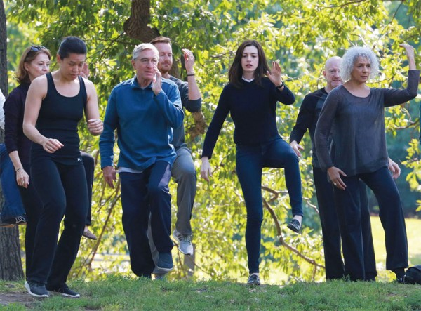 人生何尝不似太极拳?看尽人生起伏,一出拳、一收拳,都能如同一池清水,超然而淡定。 人生何尝不似太极拳?看尽人生起伏,一出拳、一收拳,都能如同一池清水,超然而淡定。