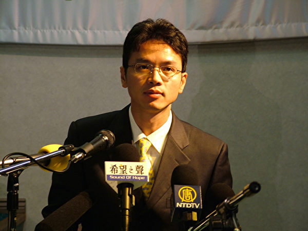 前中共驻悉尼大使馆外交官陈用林。(骆亚/大纪元) 前中共驻悉尼大使馆外交官陈用林。(骆亚/大纪元)