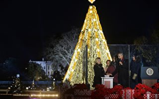 奧巴馬點亮國家聖誕樹 悼念槍案遇難者