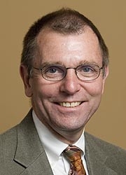 巴爾的摩市議員克拉夫特(James B. Kraft)。(網絡圖片) 巴爾的摩市議員克拉夫特(James B. Kraft)。(網絡圖片)