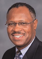 巴爾的摩市議員斯塔克斯(Carl Stokes)。(網絡圖片) 巴爾的摩市議員斯塔克斯(Carl Stokes)。(網絡圖片)