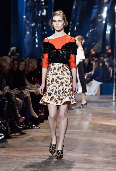迪奥(Dior)-2016年巴黎春夏高级定制时装周(Pascal Le Segretain/Getty Images) 迪奥(Dior)-2016年巴黎春夏高级定制时装周(Pascal Le Segretain/Getty Images)