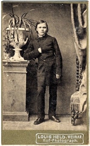 青年尼采(1861年)。(公共领域) 青年尼采(1861年)。(公共领域)