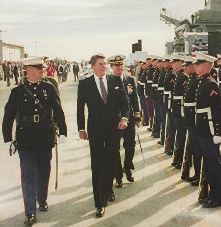 里根總統對天佑美國始終充滿熱誠。(Juliet Zhu/大紀元,圖片來源:Ronald Reagan Presidential Library) 里根總統對天佑美國始終充滿熱誠。(Juliet Zhu/大紀元,圖片來源:Ronald Reagan Presidential Library)
