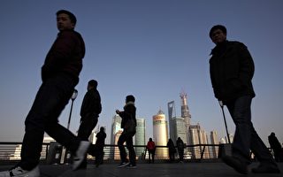 上海常住人口40年来首现负增长或因房价暴涨
