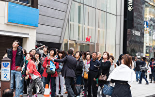 中國遊客赴日「爆買」 日本百姓如何看？