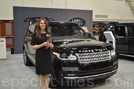 2016年3月9日-13日,卡爾加里國際汽車展在BMO中心舉辦。圖為Range Rover。(黃鐘樂/大紀元) 2016年3月9日-13日,卡爾加里國際汽車展在BMO中心舉辦。圖為Range Rover。(黃鐘樂/大紀元)
