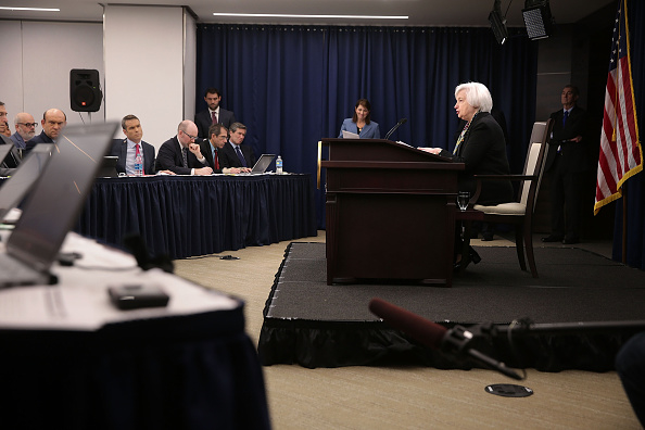 美联储主席耶伦在美联储公开市场委员会（FOMC）会议之后的记者会上，用一句话来评价中国经济。图为记者会现场。(Alex Wong/Getty Images)