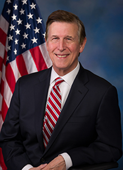 美国会众议员唐纳德‧拜尔(Donald S.Beyer)。(官方网站)