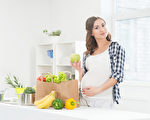 研究：胎儿在子宫内就能对食物味道做出反应