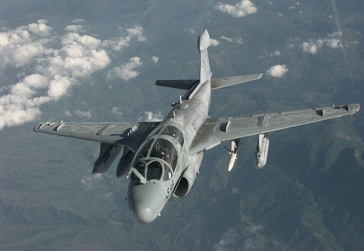 美軍「徘徊者」電子戰飛機加入打擊IS - 大紀元