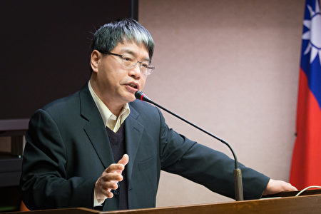 台湾智库副执行长赖怡忠说,现在两岸关系已经非常复杂,不太可能浓缩在九二共识中,对岸想要的,蔡英文都已经想尽办法提供了。(陈柏州/大纪元)
