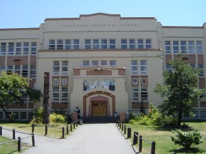图:温哥华学校局暑期班的上课地点之一 Vancouver Technical Secondary。(温哥华学校局提供)