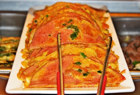 韩国自助餐馆Kogi Yaki - Korean Grill buffet 美食。(简然/大纪元)