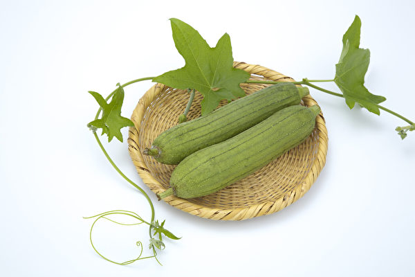 丝瓜(fotolia) 丝瓜(fotolia)