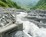 台连下5天豪雨多处淹水 屏东县部落90人受困