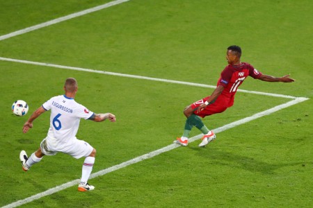 607758647KT00094_Portugal_v 607758647KT00094_Portugal_v