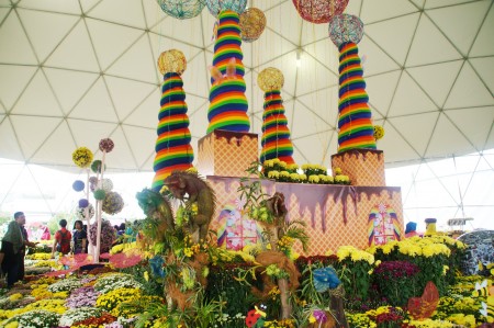 马来西亚年度花卉盛会“2016年布城皇家花卉园艺节”在布城第四区隆重举行。图为菊花园。(杨晓慧/大纪元)