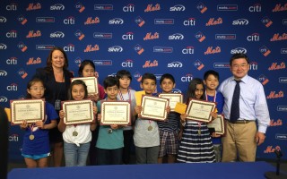 纽约三名华裔小学生获“读者是领袖”奖