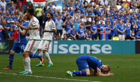 冰岛球员(Kolbeinn Sigthorsson (ODD ANDERSEN/AFP/Getty Images)