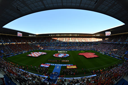 比賽在體育場舉行。 (Dennis Grombkowski/Getty Images)