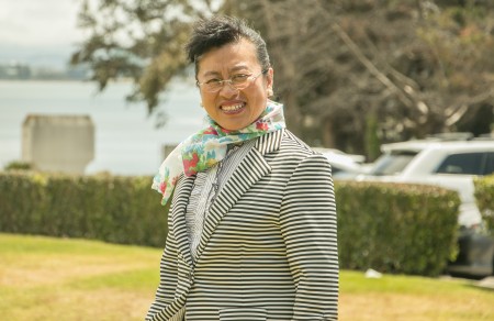 爱哭爱笑 爱这世上每一人 爱哭爱笑 爱这世上每一人
