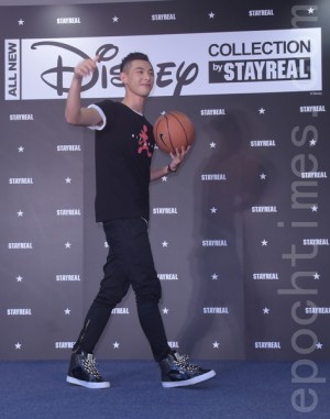 SpeXial晨翔 子闳 明杰 风田 STAYREAL一日店长活动 SpeXial晨翔 子闳 明杰 风田 STAYREAL一日店长活动
