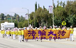加州哈崗國慶遊行 新移民體驗中美社會差異