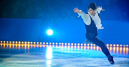 冰上表演“Intimissimi on Ice”2016 冰上表演“Intimissimi on Ice”2016
