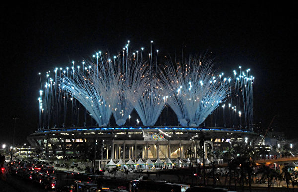 OLY-2016-RIO-OPENING-OUTSIDE OLY-2016-RIO-OPENING-OUTSIDE