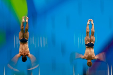英国劳格赫/米尔斯组合比赛瞬间。(Adam Pretty/Getty Images)