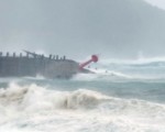 【直播】颱風莫蘭蒂襲台1死44傷 百萬戶停電