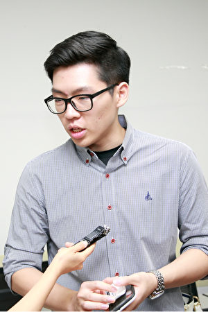 参加当天会议的“亚洲法学大学生生联合”的韩国代表崔镐喆(男,21岁)表示,对活摘器官事件感到不安和难过,打算为阻止韩国人赴中国器官移植做努力。”(全景林/大纪元)
