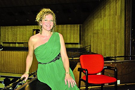 Anna Baxter(宋祥龙/大纪元)
