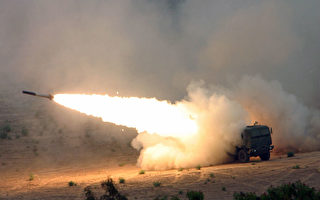 美军首次使用高机动火箭炮系统打击IS