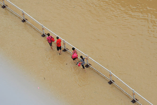台风莫兰蒂来袭，中国福建福州遭遇数十年来最大洪灾。(VCG/VCG via Getty Images)