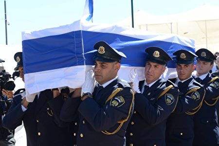 9月30日,八十多国际政要参加了佩雷斯的葬礼。 (Amos Ben Gershom/GPO via Getty Images)