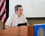 诺贝尔化学奖得主、加州大学圣地亚哥分校教授钱永健(Roger Tsien)2016年8月24日辞世,享年64岁。图为2008年10月8日,他获得诺贝尔奖的消息传来后,UCSD为他举行新闻发布会。(杨婕/大纪元)