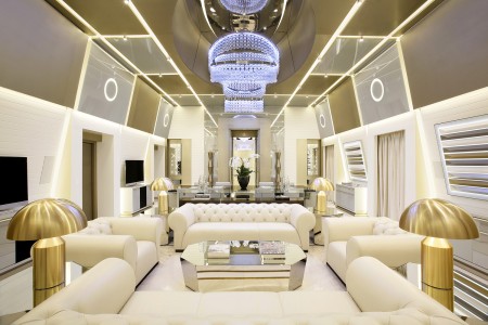 高卢埃克塞尔西奥酒店(Excelsior Hotel Gallia)总统套房的起居室。(高卢埃克塞尔西奥酒店提供)