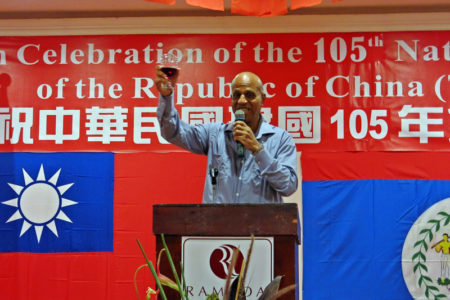 组图：中华民国国庆 海外华人欢欣庆祝